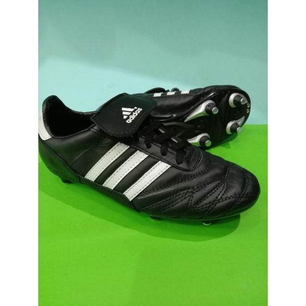 Sepatu Bola Full Besi Kulit Sapi Asli