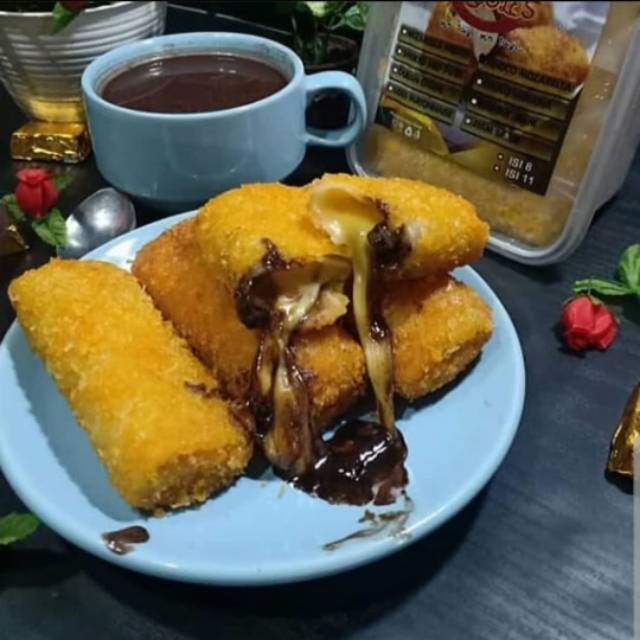 

Frozen Food Risoles Mozzarella choco