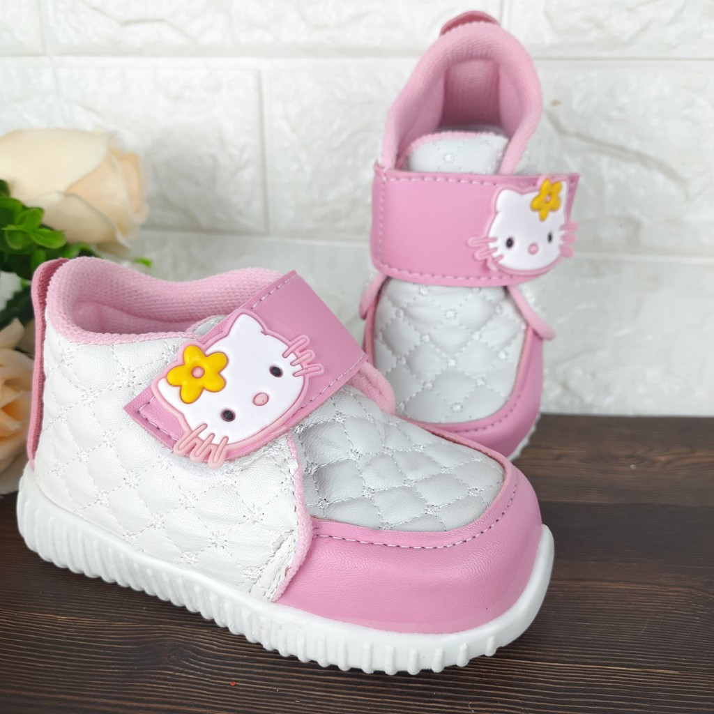 [TAMAN SEPATUKU] SEPATU TRENDY MURAH SNEAKER KARAKTER KARTUN KUCING HELLO KITTY ANAK PEREMPUAN 1-3 THN CAX18