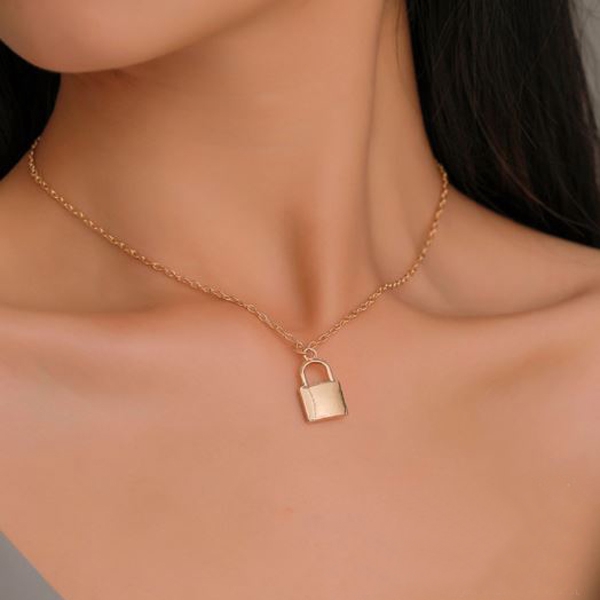 OILA kalung gembok lock chain clavicle necklace (2J1) jka175