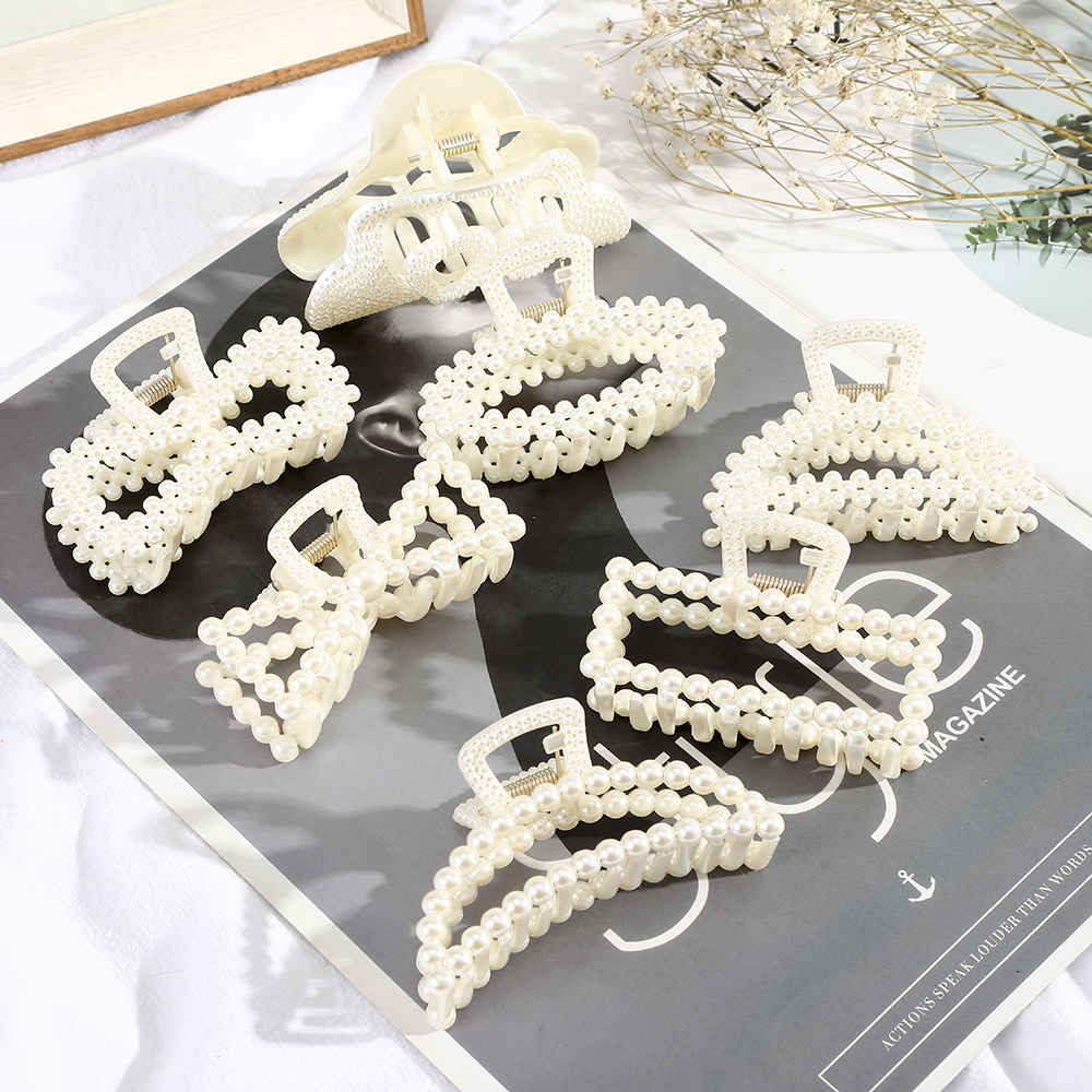 Korean Pearl Geometric Plastic Hair Claw Clip Fashion Hair Clamps Elegant Hairpin Women Hair Accessories