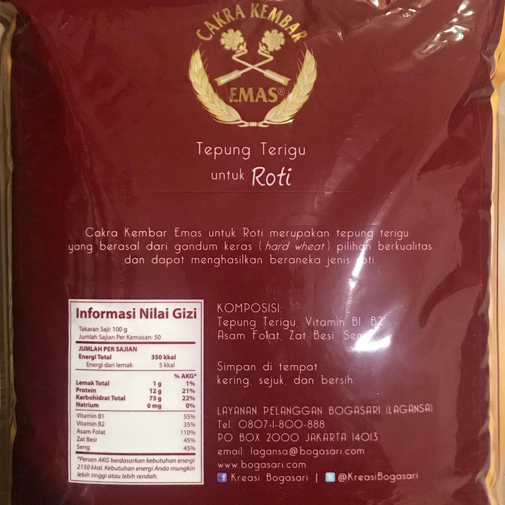 Tepung Cakra Kembar Emas Roti - 1kg