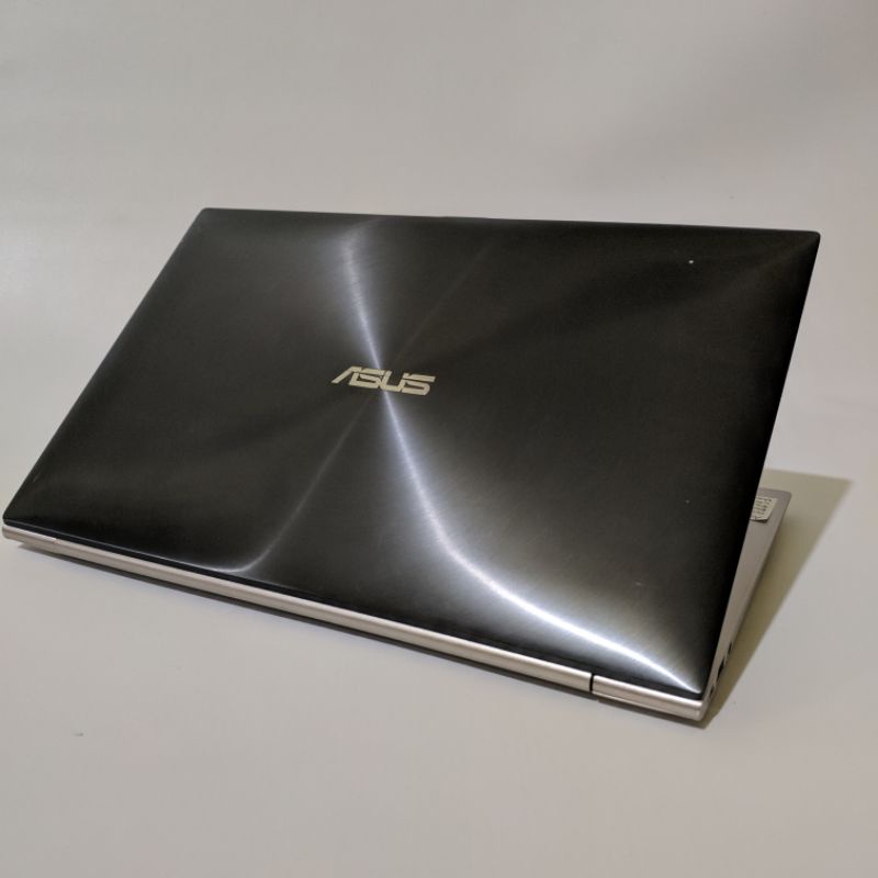 laptop Ultrabook super tipis asus ZenBook ux21A  core i5 - ssd 256gb 12.5 inc