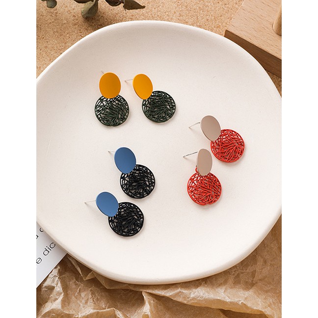 LRC Anting Tusuk Fashion Geometric Hollow Texture Contrast Color Disc Earrings D71098