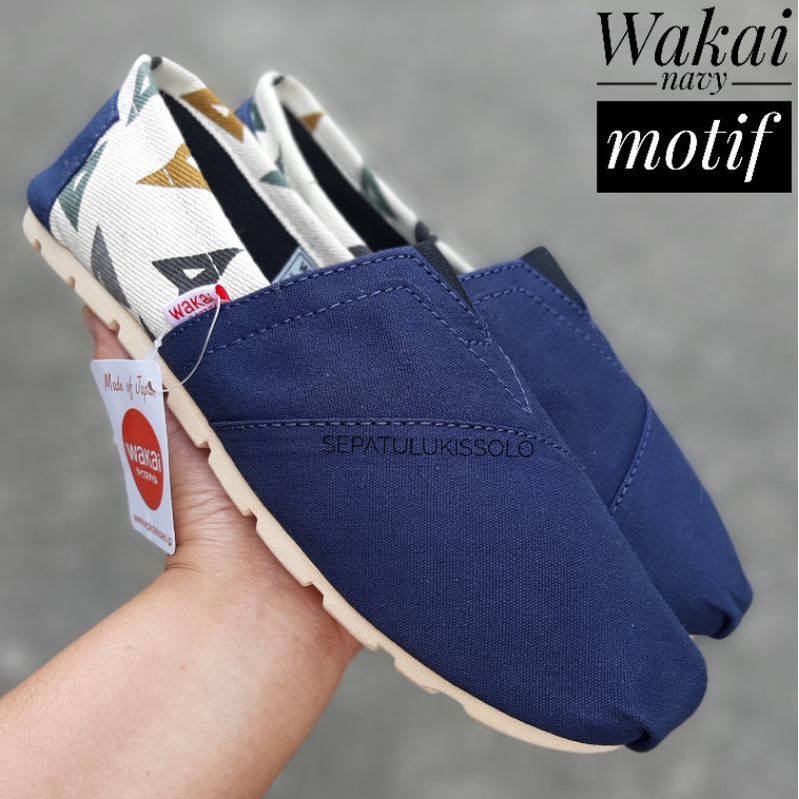 WAKAI motif limited edition sol karet pria wanita GRADE ORI-Navy motif