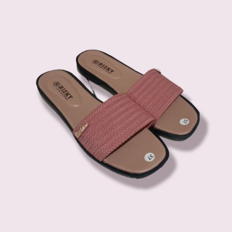 Sandal Slop Wanita terbaru/Sandal slop teplek