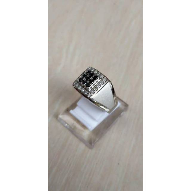 Cincin silver mata berlian hitam dan putih eropa asli