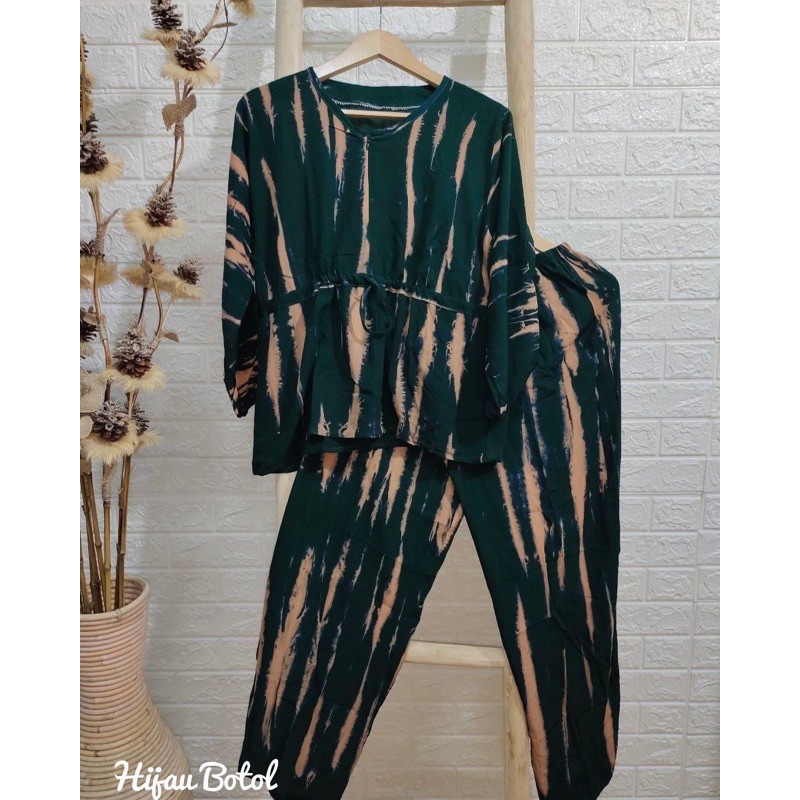 Baju stelan wanita kekinian • CPLP Tiedye Serut •