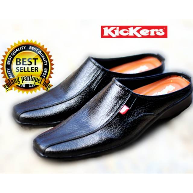 Sandal sepatu bustong pria kickers terlaris murah kulit mengkilap warna putih dan hitam cowok keren