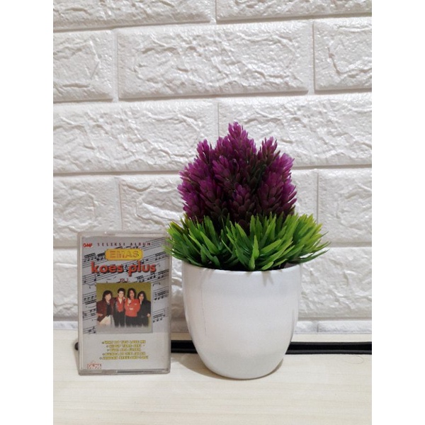 Kaset KOES PLUS Seleksi Album Emas