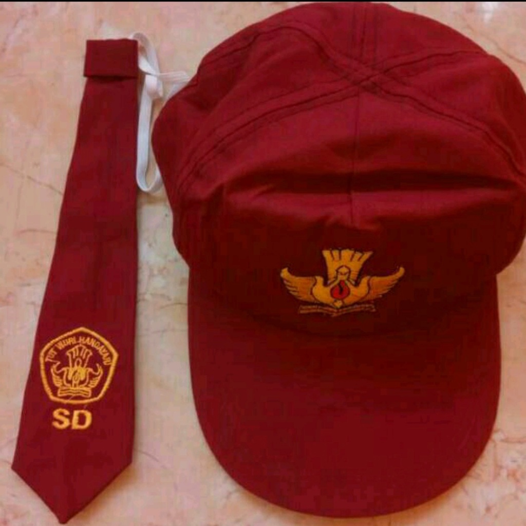 Topi Sd Bordir Merah+Dasi(paket hemat)