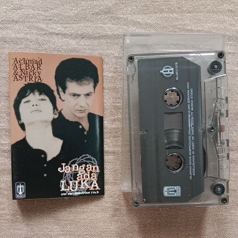 AHMAD ALBAR & NICKY ASTRIA - JANGAN ADA LUKA
