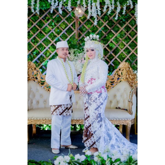 Preloved beskap akad // jas akad // pl beskap akad