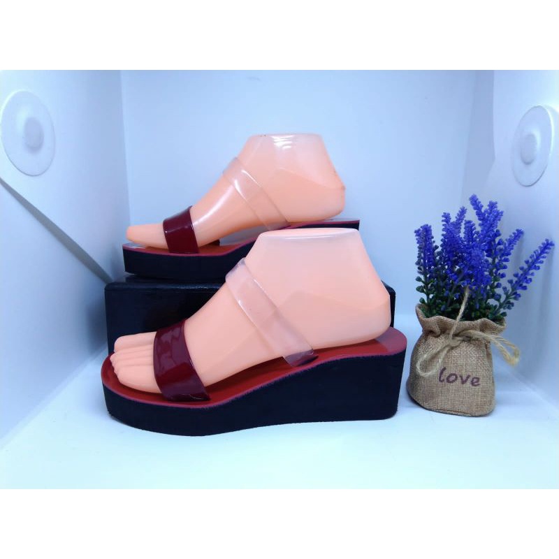 sandal wedges slop kekinian/sandal wedges wanita 1 kodi