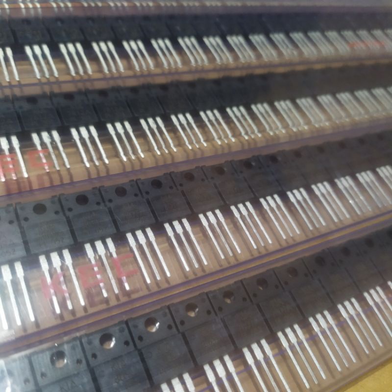 KIA 7809 ic regulator 9 volt stabil