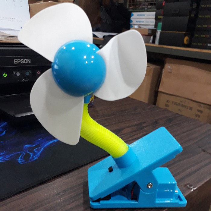 Kipas Angin Mini Portable Jepit/ Mini USB Clip Fan