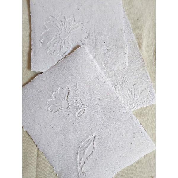 

Kertas Daur Ulang // Handmade Paper Emboossed// Paperula - Kertas Embos //