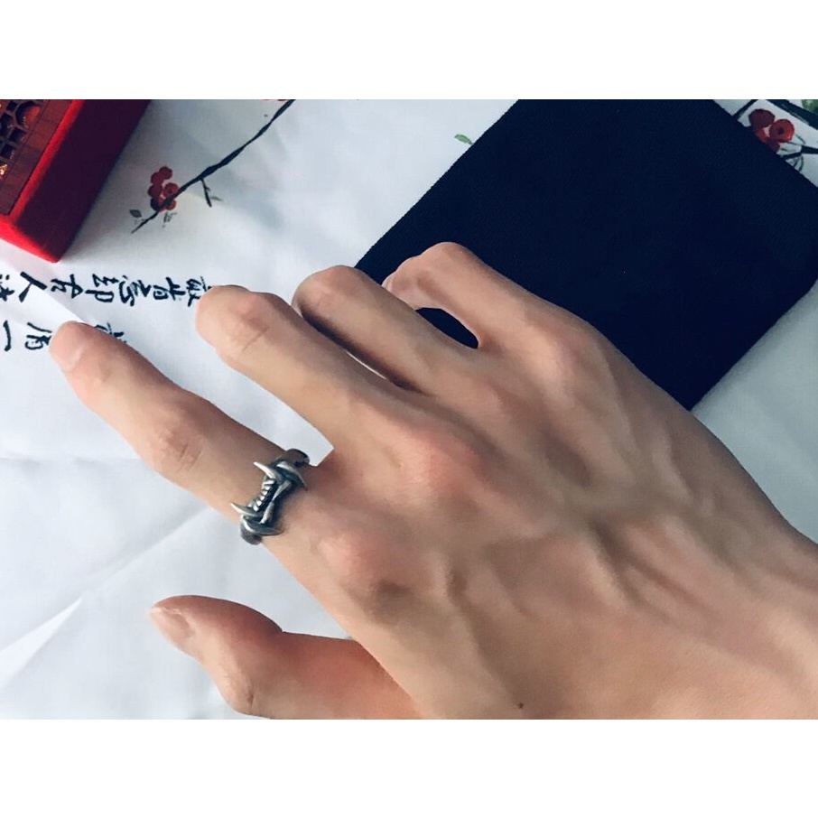 Cincin Model Terbuka Desain Gigi Hantu Gaya Gothic Punk Adjustable Untuk Pria