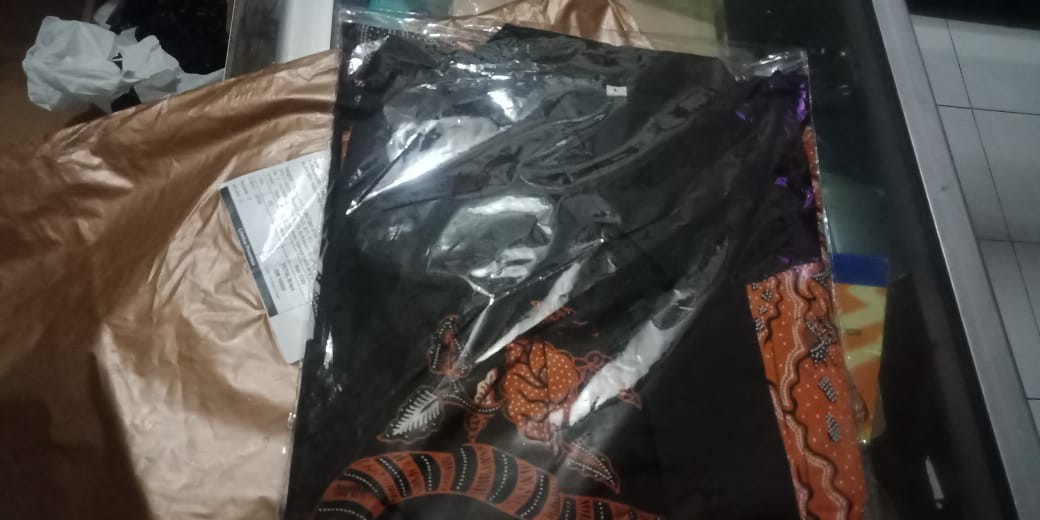 ( 1kg=4pcs) Kemeja Batik Lengan Panjang Batik Ori Nareswari Macan Putih Batik Solo Seragam Batik