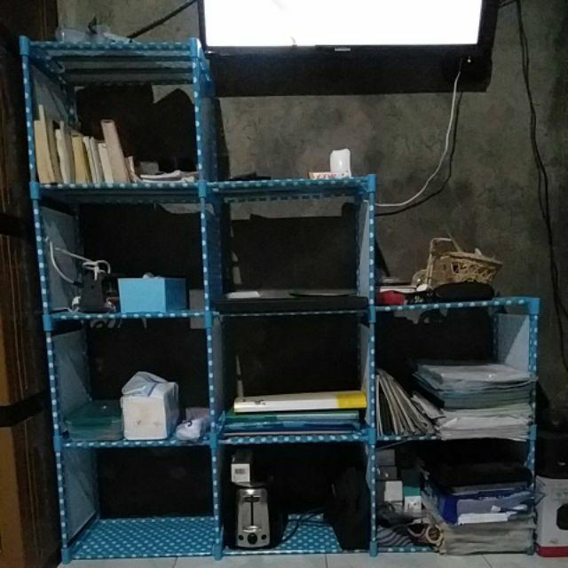 Rak Buku Portable 3 Sisi Multifungsi