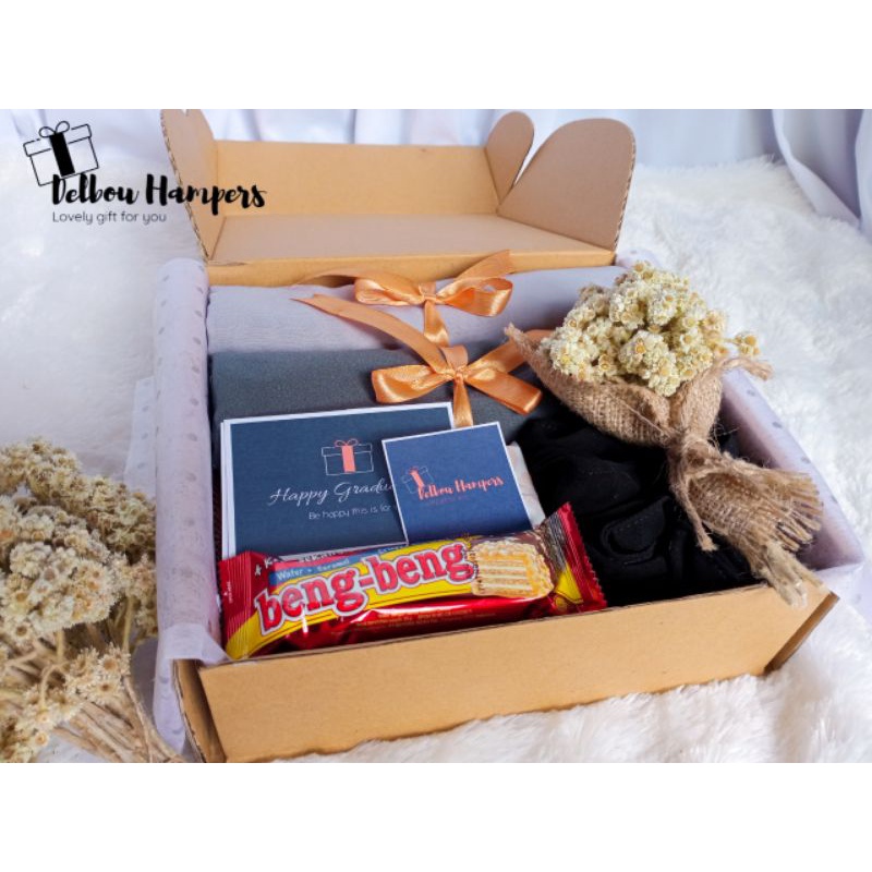 

Hampers Hijab kode M