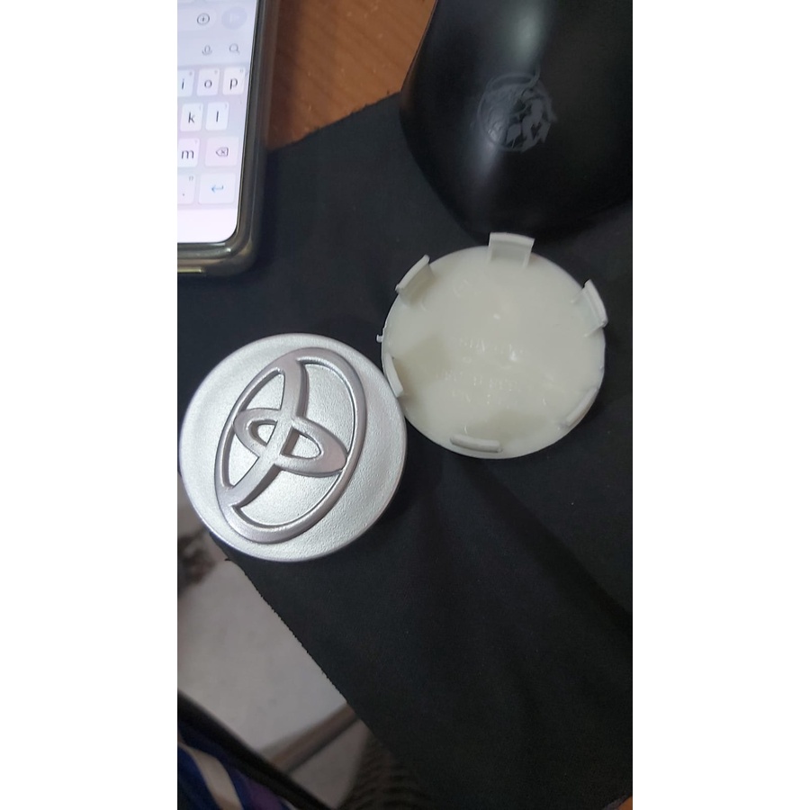 Dop Roda Logo Velg Mobil Dop Veleg Tutup Roda Ban Toyota IINNOVA INOVA 1PC Original