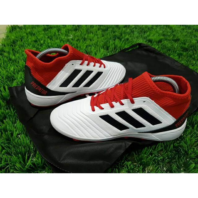 Sepatu Futsal - Adidas Predator Tanggo 18.3 TF WHITE