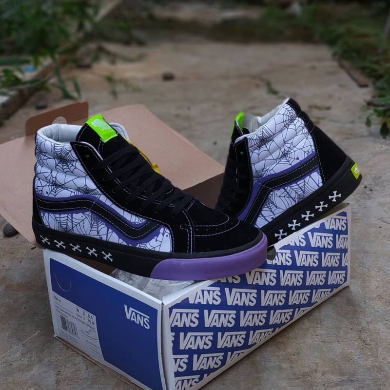 Vans SK8 HI Halloween Black Dewbry Trwht