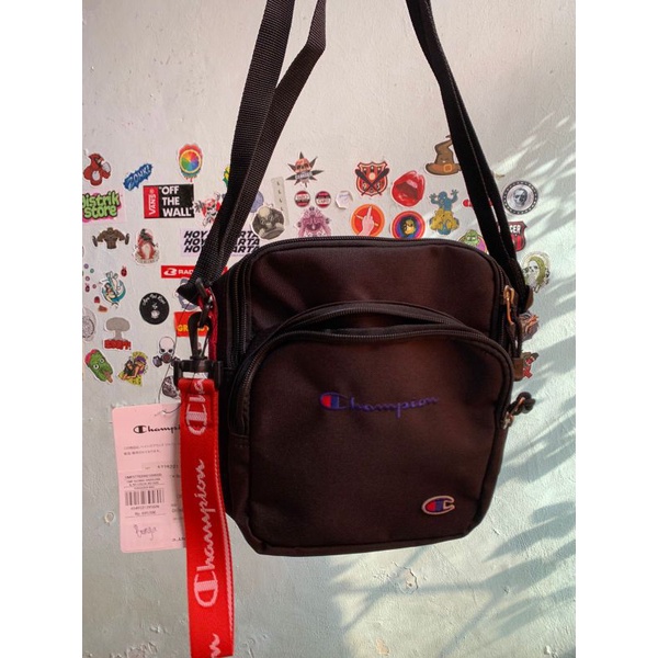 [Champion 100% Original Store] New Tag Sling Bag Champion Hitam / Tas Pria Wanita / Tas Selempang