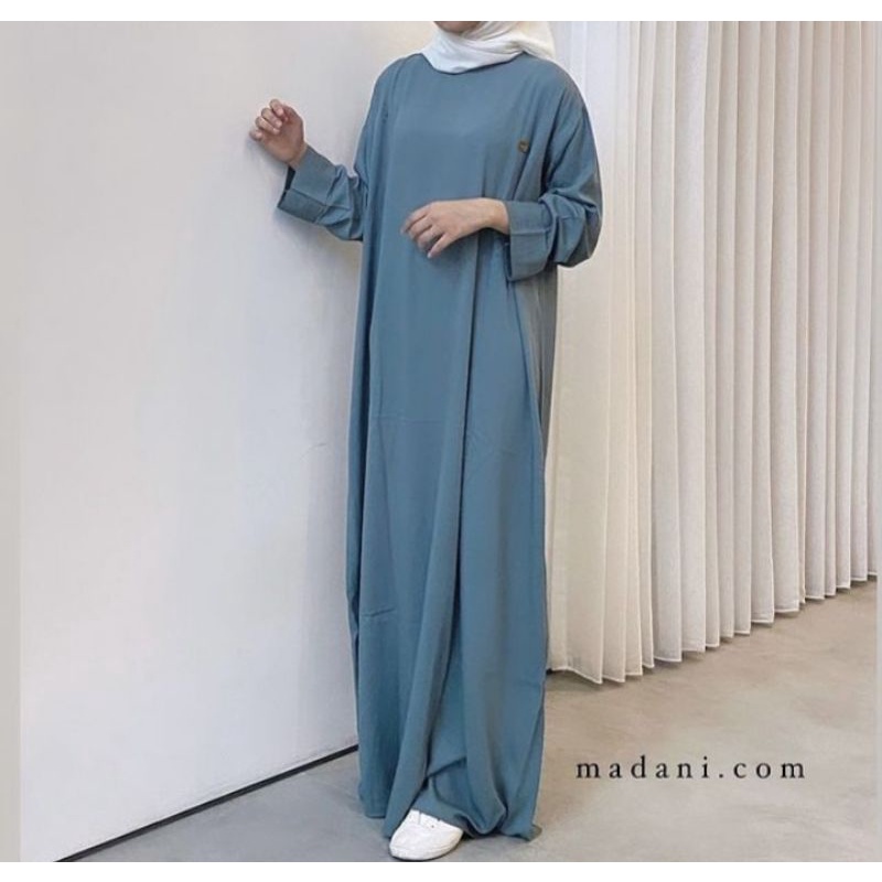 Daily abaya tangan lipat by Madani thelabel