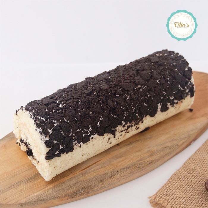 

Oreo Roll Cake