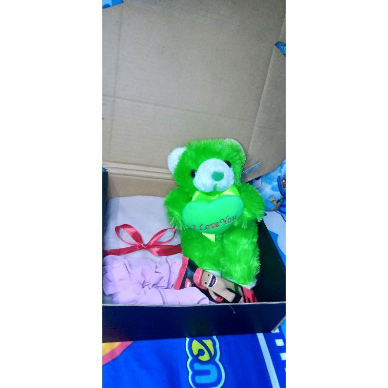 

hampers / kado box murah