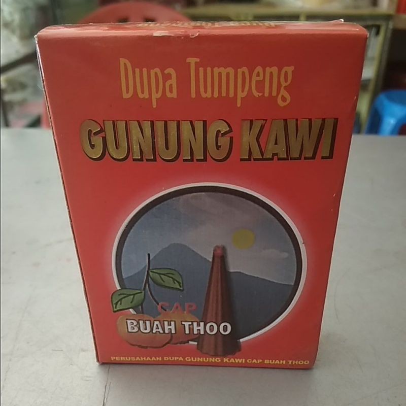 Dupa tumpeng Gunung kawi