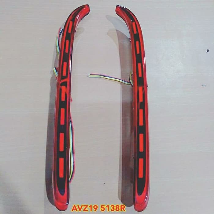 Lampu REAR reflektor bumper belakang TOYOTA ALL NEW AVANZA / VELOZ / XENIA 2019 2021 MODEL TEGAK