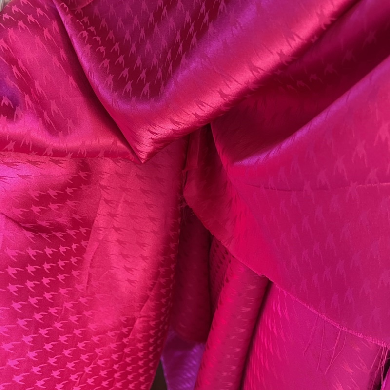 kain satin jaguar - jaguar motif - bahan kain meteran | Harga per setengah meter