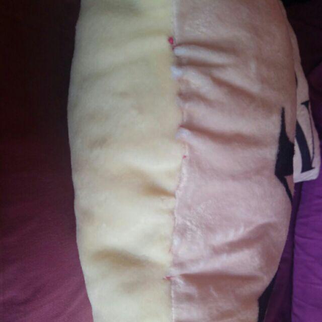 Bantal Couple