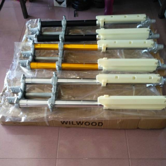 Up side down usd shock depan shockbreaker  wilwood pnp klx