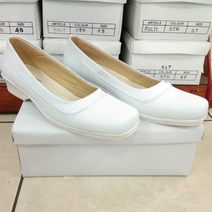 Sepatu Formal Pesta Wanita |Big Size 40-41-42-43-44-45 Ukuran Besar Jumbo| Heels Pantofel Kulit Hitam
