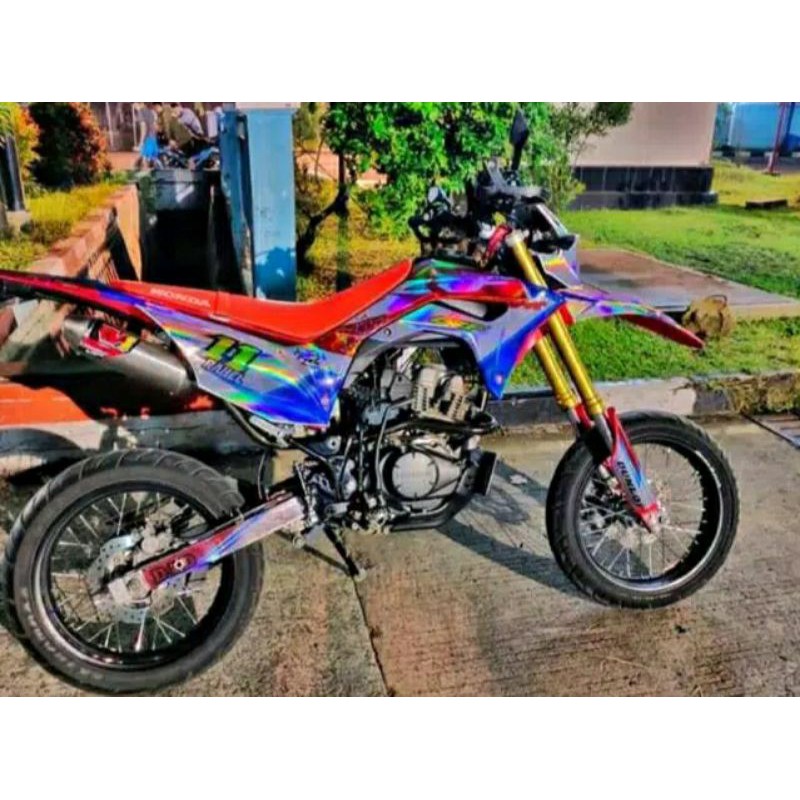 DECAL CRF HOLOGRAM PELANGI ATAU STICKER LASER PELANGI CRF L