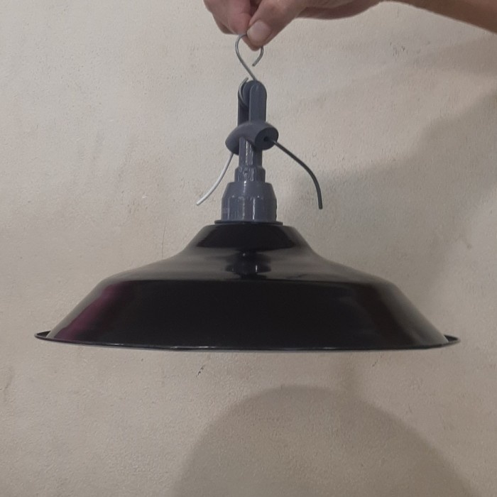 kap Hitam / kap cafe / kap gantung teras / lampu gantung industrial
