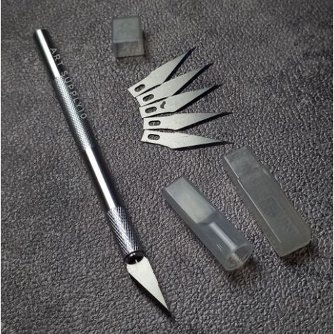 

Cutter pen set Pisau Ukir Seni Hobby Crafting Art Knife Metal Handle with 4 PCS Blade Pahat Sculpting