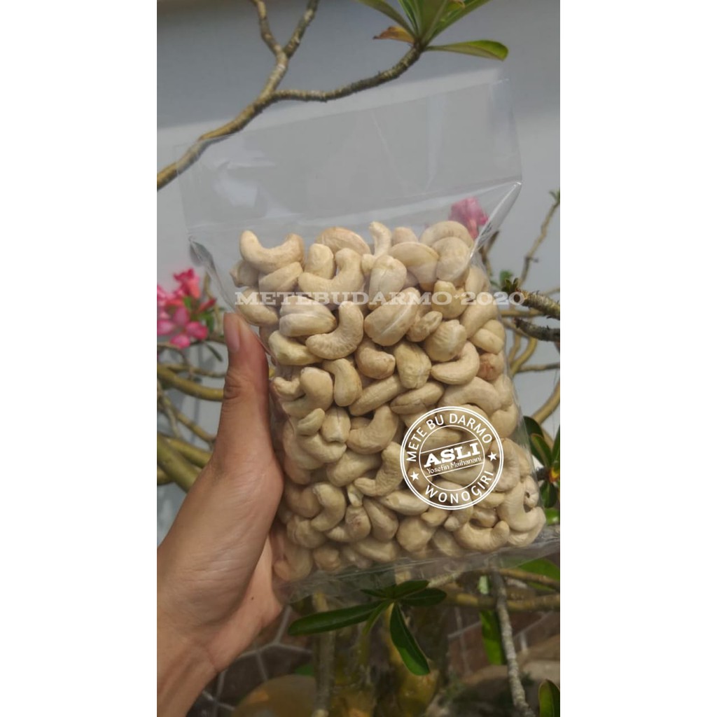 

(GRATIS ONGKIR) KACANG METE BU DARMO KEMASAN 1/4 KG MENTAH PREMIUM CASHEW WONOGIRI