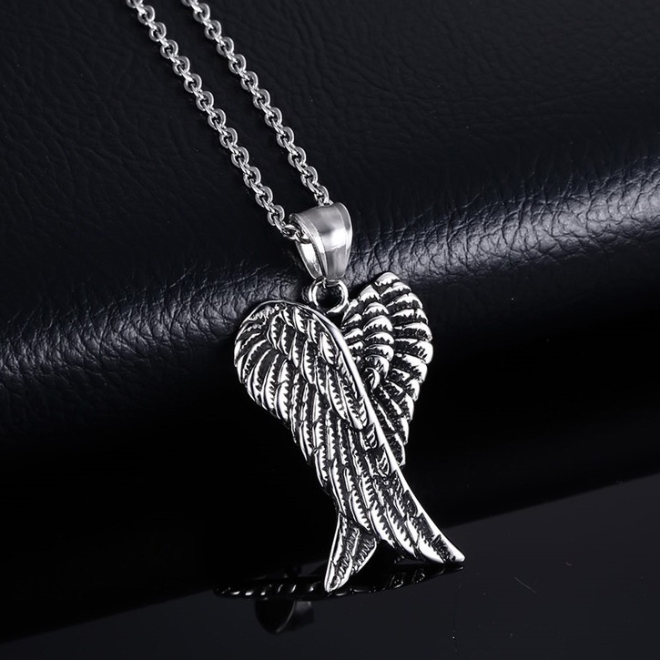 Japanese and Korean fashion angel wing wings necklace new fashion jewelry