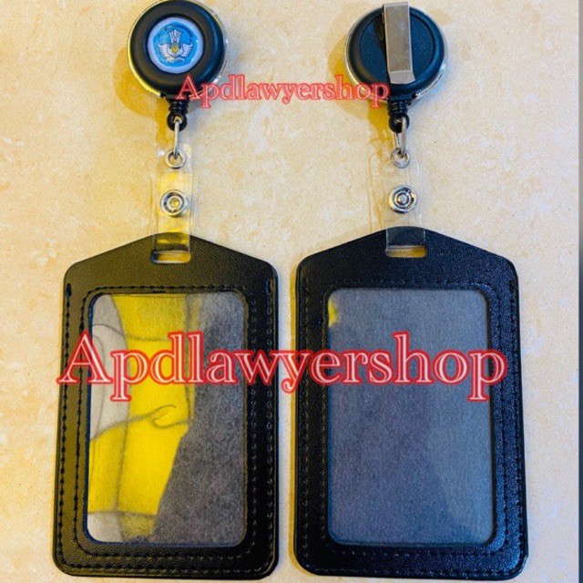 

Name Tag / ID Card Kulit Kalep Plus Yoyo Putar Logo TUT WURI HANDAYANI TUTWURI 100% ORIGINAL
