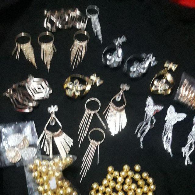 Juntai Daun 5 Emas Gold | Pita Diamond Bahan Craft