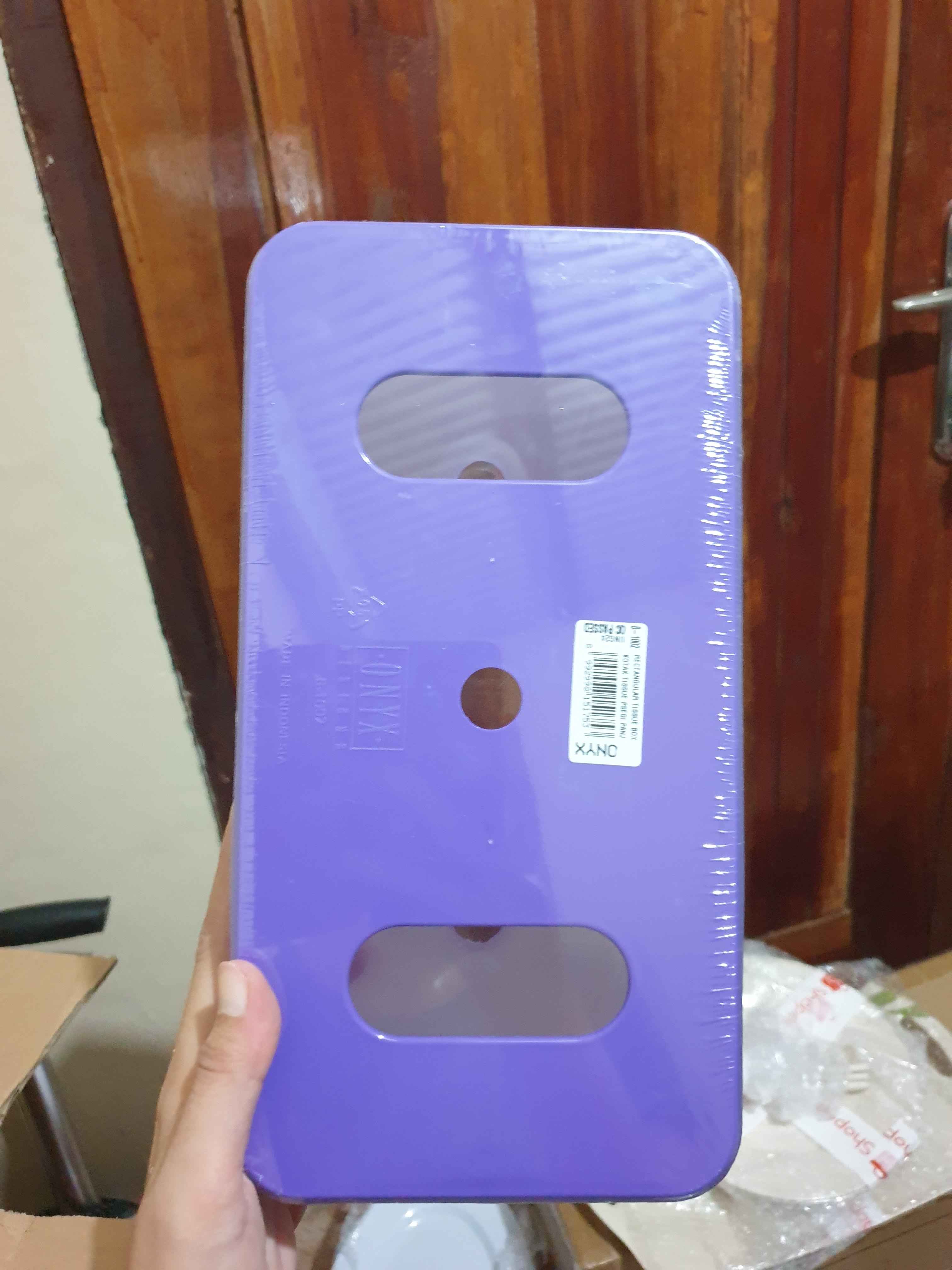 Onyx Kotak Tisu Tertutup Frosty As