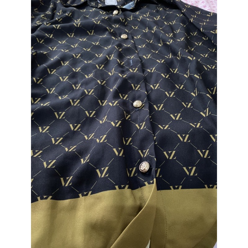 pesanan monogram shirt vivi zubedi