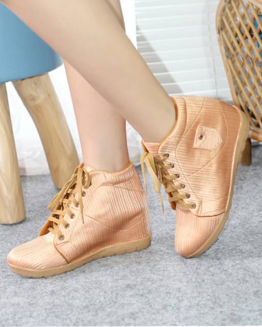 Sepatu boots wedges alena bsr 03