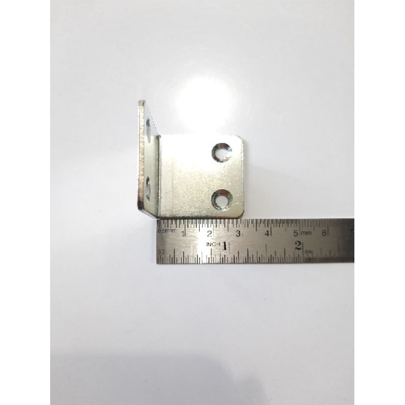 Siku Ambalan L 3cm × 3cm BESI Bracket Penyangga Siku Rak Sudut Partisi