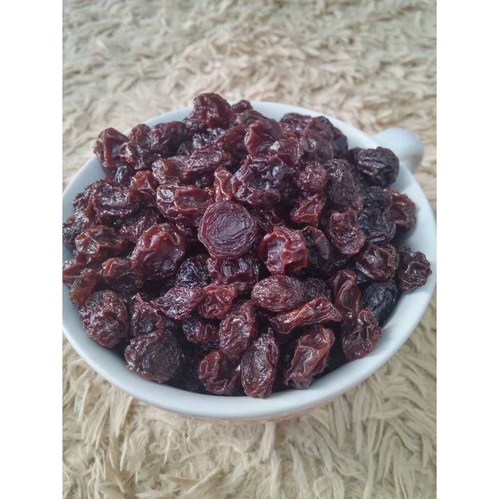 

Dark raisin 1 Kg / kismis hitam / black raisins seedless